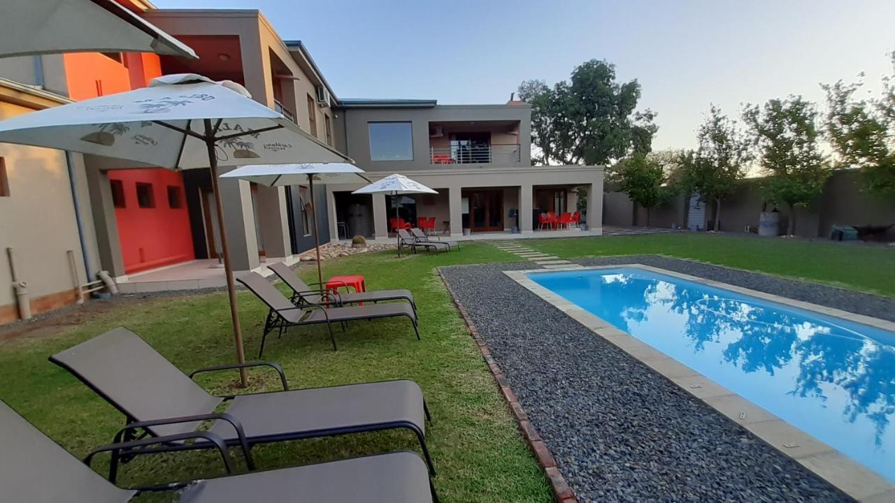 Karoo Sun Boutique Guest House Oudtshoorn Ngoại thất bức ảnh